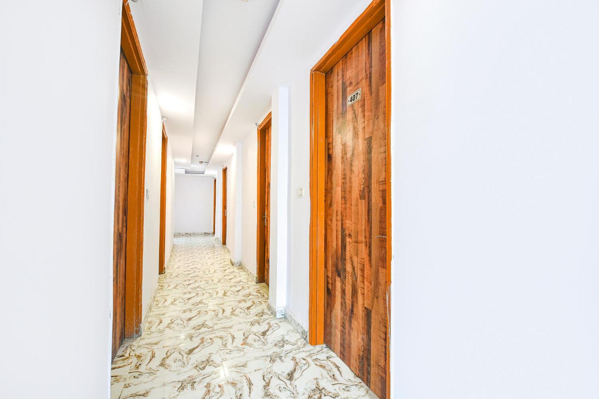 Fabhotel Pp Residency Tilak Nagar Нью-Делі Екстер'єр фото