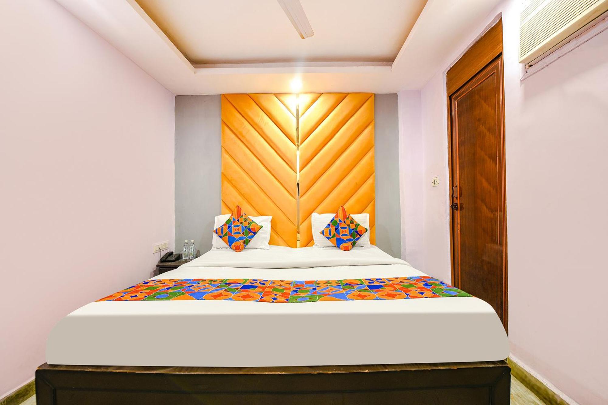 Fabhotel Pp Residency Tilak Nagar Нью-Делі Екстер'єр фото